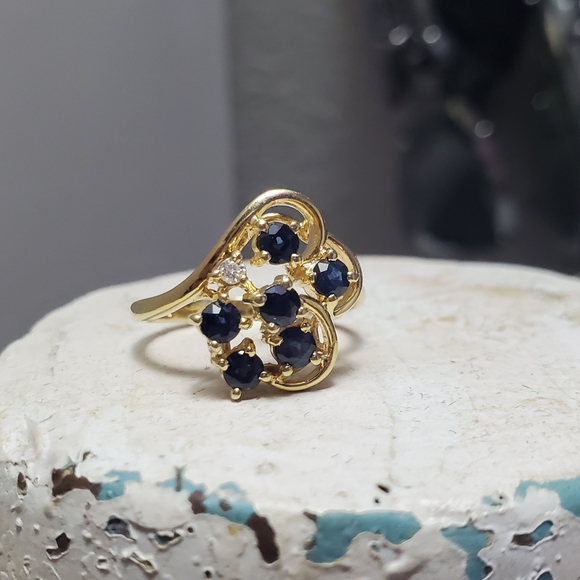 14k Yellow Gold Sapphire Diamond Ring
